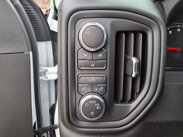 2025 GMC Sierra 2500HD Pro