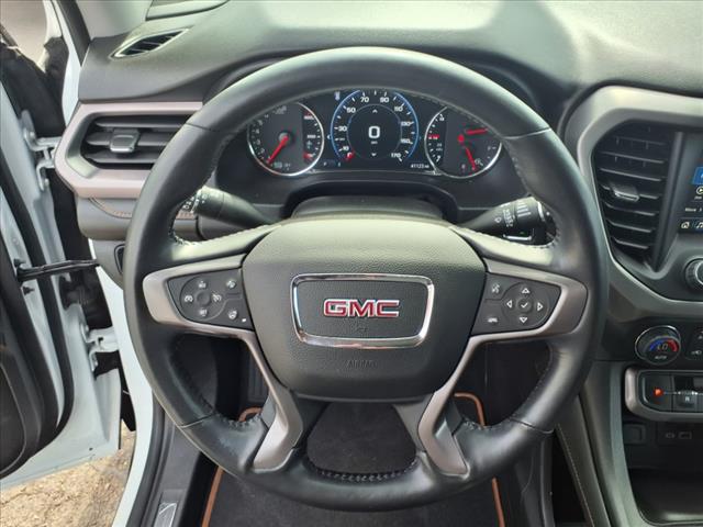 2022 GMC Acadia AT4