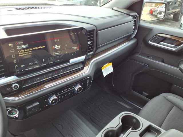2025 GMC Sierra 1500 SLE