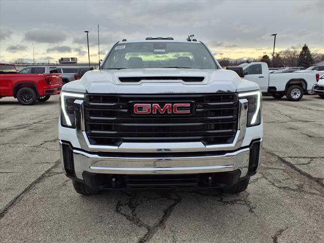 2025 GMC Sierra 2500HD Pro