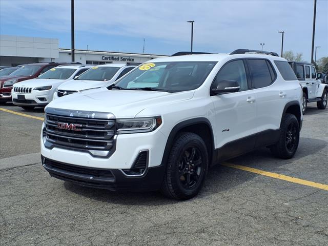 2022 GMC Acadia AT4