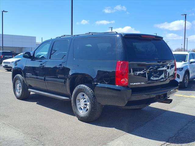 2011 GMC Yukon XL SLT 2500