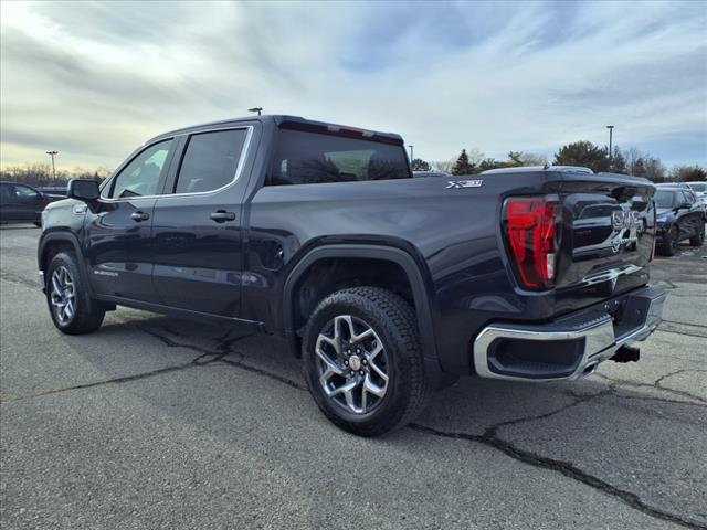 2025 GMC Sierra 1500 SLE