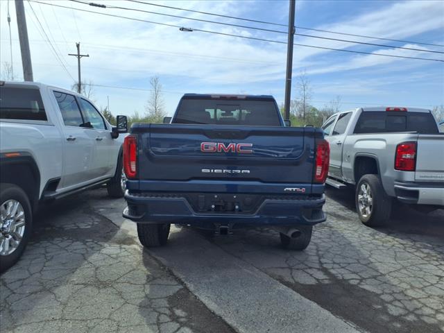 2022 GMC Sierra 2500HD AT4