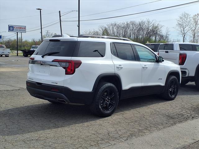 2022 GMC Acadia AT4
