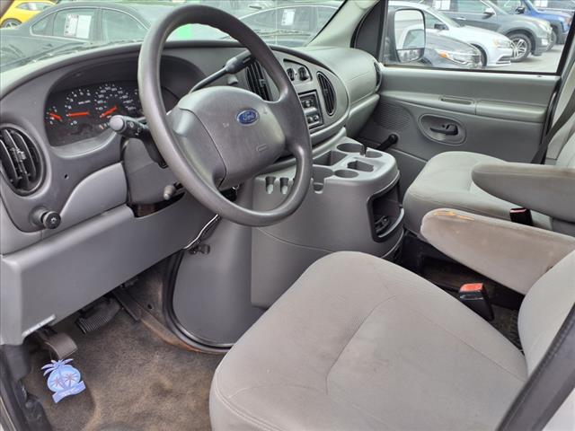 2005 Ford E-Series E-150