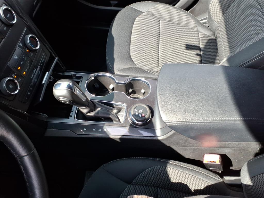 2019 Ford Explorer XLT - Photo 14