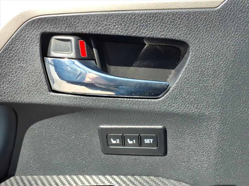 2013 Toyota RAV4 Limited - Photo 16