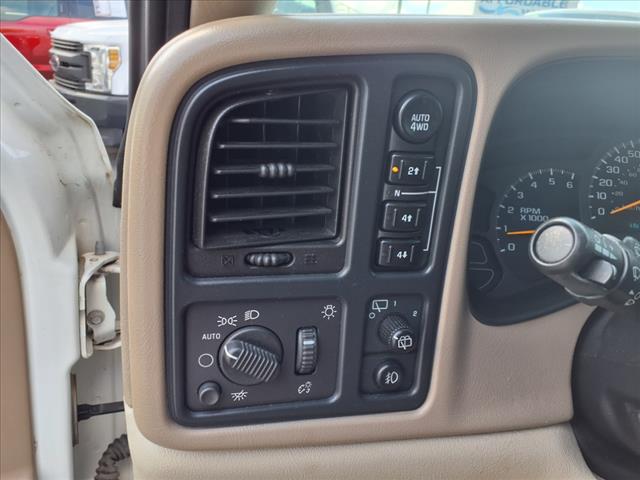 2004 Chevrolet Suburban 1500 Z71