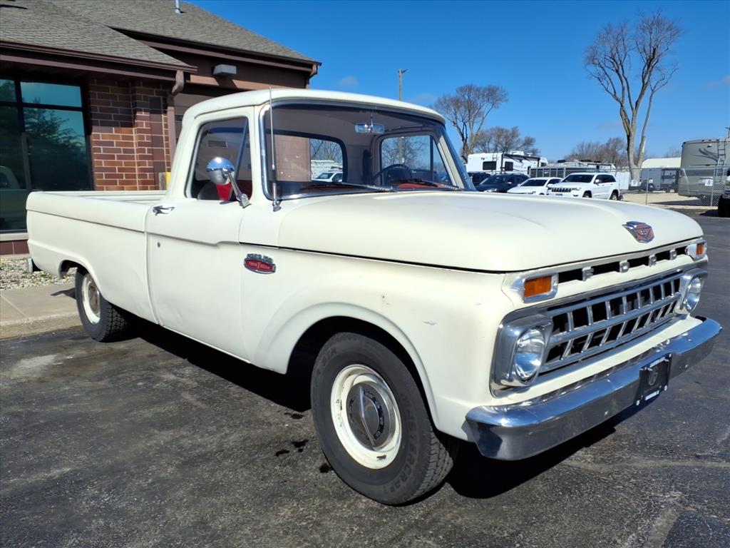 1965 Ford F-100