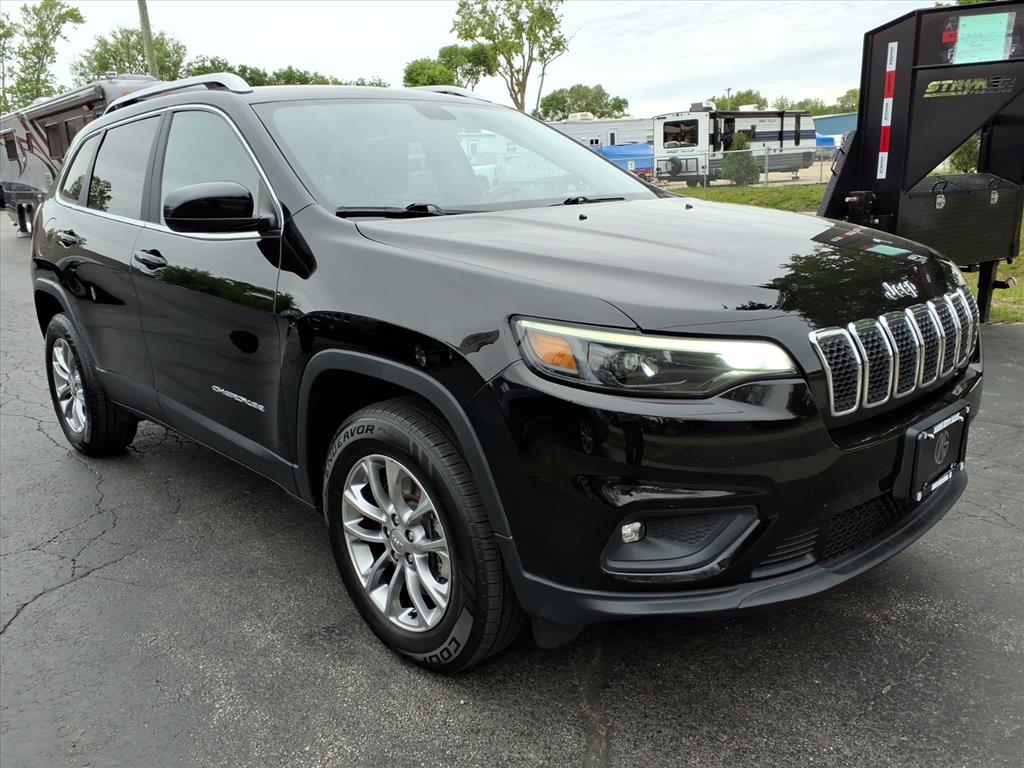 2019 Jeep Cherokee Latitude Plus 4X4's photo