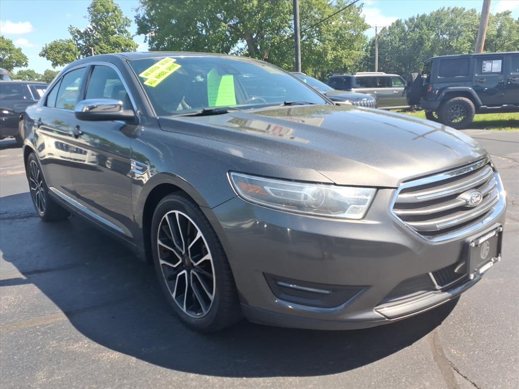 2017 Ford Taurus