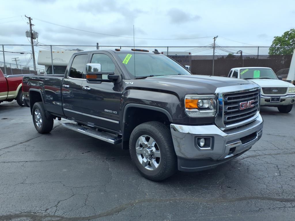 2015 GMC Sierra 2500HD SLT - main photo
