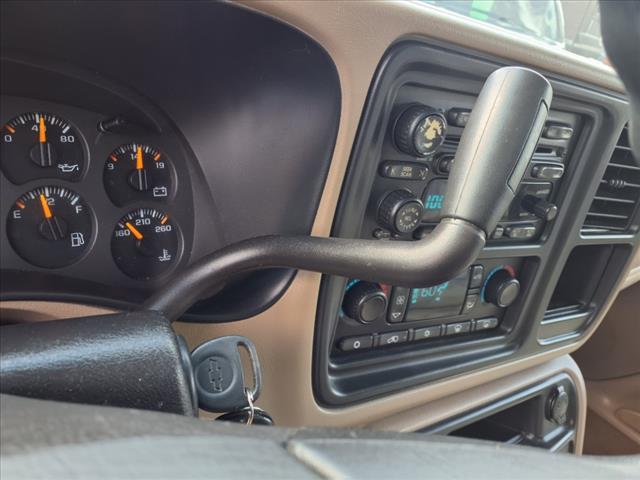 2004 Chevrolet Suburban 1500 Z71