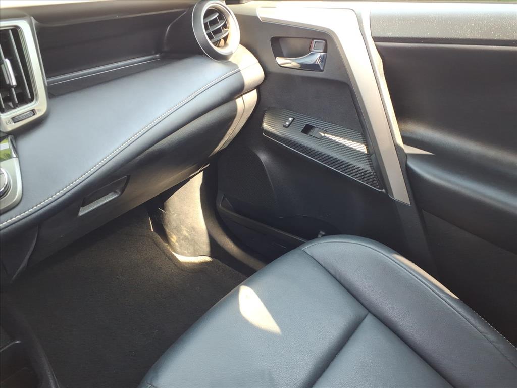 2013 Toyota RAV4 Limited - Photo 23