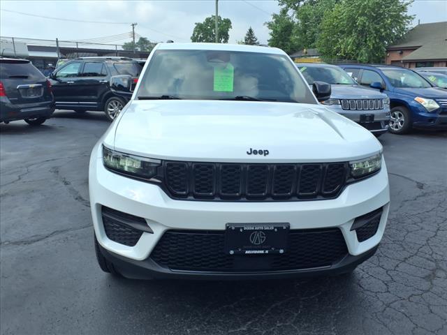 2022 Jeep Grand Cherokee Altitude
