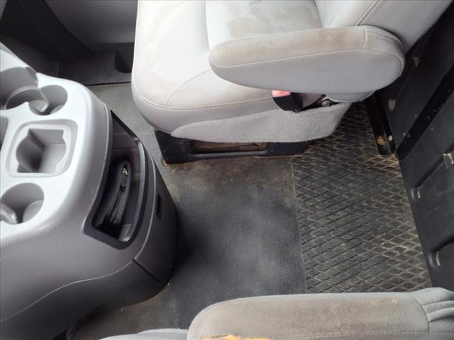 2005 Ford E-Series E-150