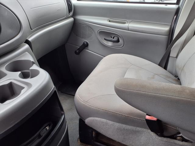 2005 Ford E-Series E-150