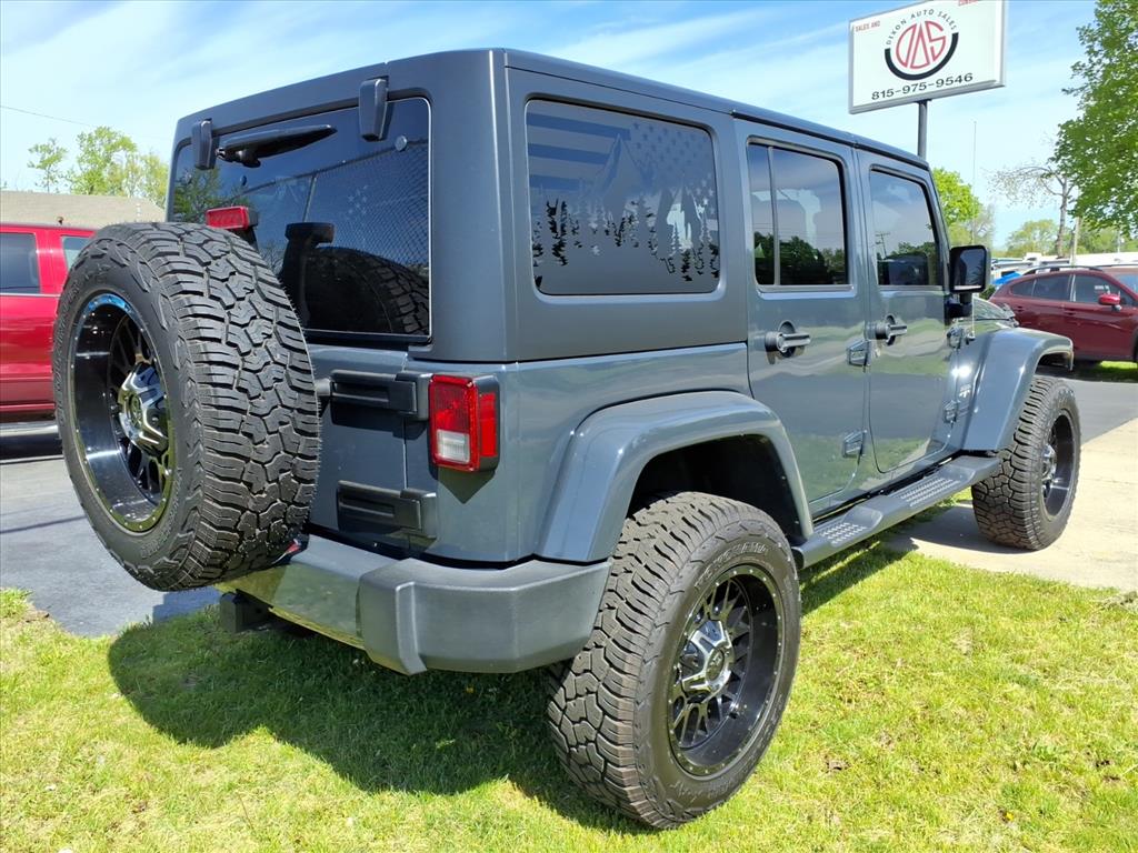 2016 Jeep Wrangler Unlimited Sahara - Photo 7