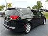 2018 Chrysler Pacifica LX - thumbnail 8
