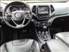 2019 Jeep Cherokee Latitude Plus - thumbnail 9