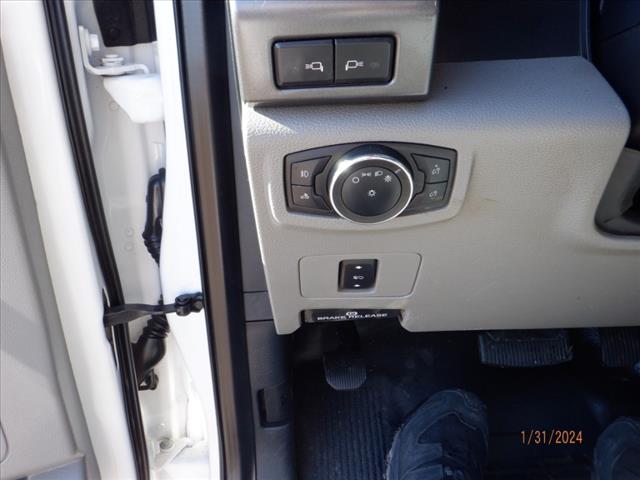 2022 Ford F-350 Super Duty XLT - Photo 22