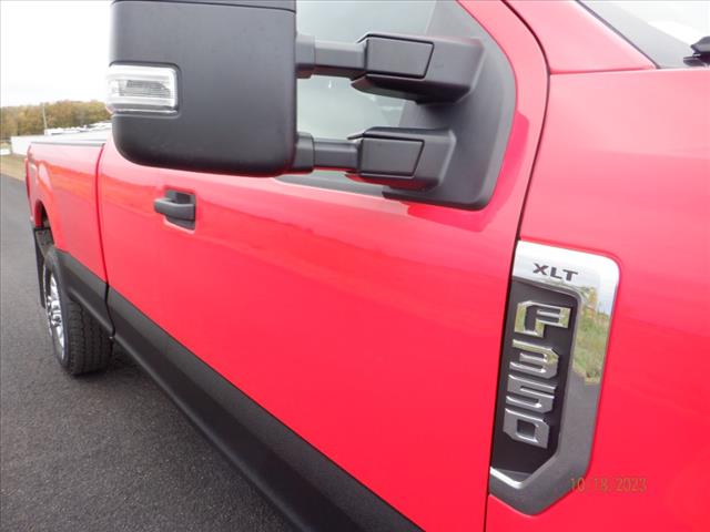 2021 Ford F-350 Super Duty XLT - Photo 7