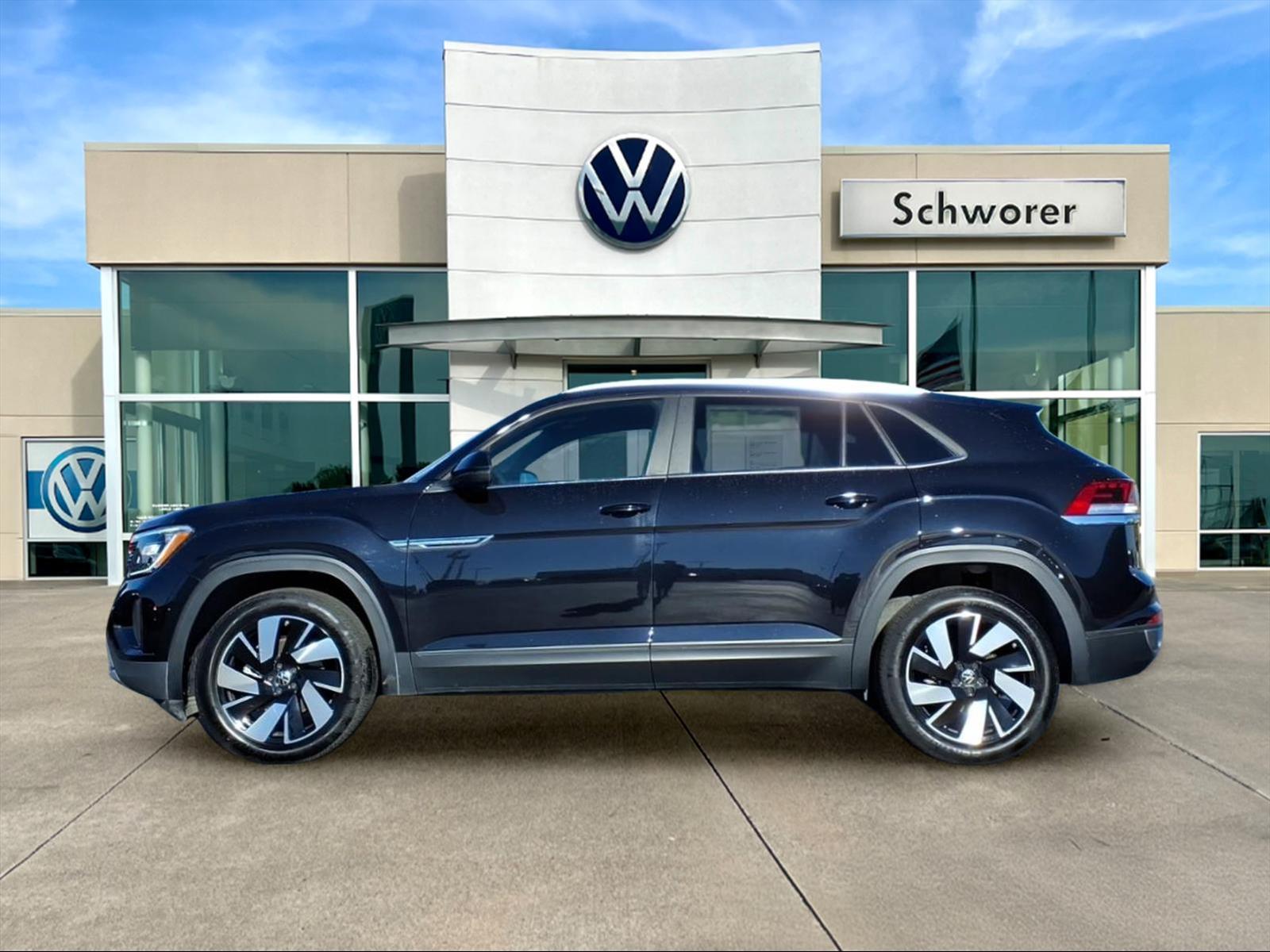 2024 Volkswagen Atlas Cross Sport SE 4Motion