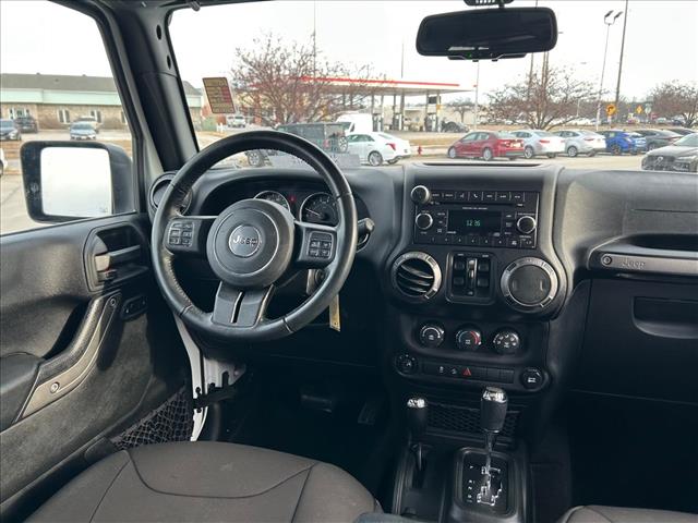 2017 Jeep Wrangler Unlimited Sport S:D13501