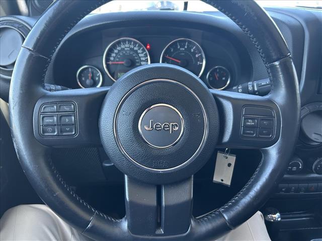 2013 Jeep Wrangler Unlimited Sahara:D12889A