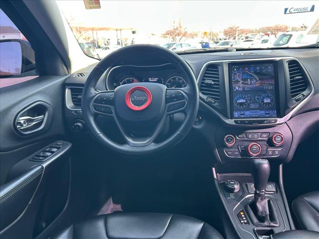 2019 Jeep Cherokee Latitude Plus:D13540