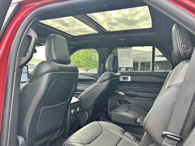 2020 Ford Explorer ST:D13769
