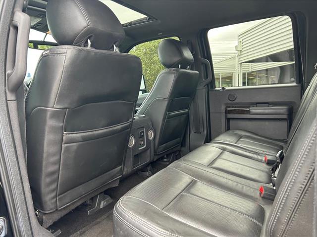 Photo of 2015 Ford F-350 Super Duty Platinum in Iowa City, IA - 10,  2015 Ford F-350 Super Duty Platinum:D13285