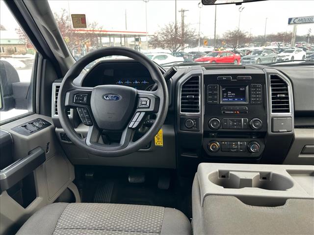 2016 Ford F-150:D13402