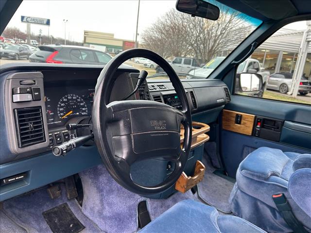 1995 GMC Safari Base:D13404A