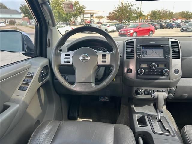 Photo of 2014 Nissan Frontier SL in Iowa City, IA - 10,  2014 Nissan Frontier SL:D13269
