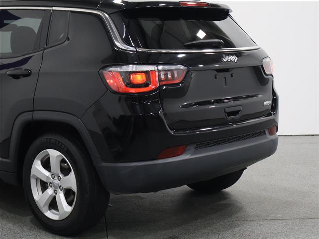 2019 Jeep Compass Latitude:D14037