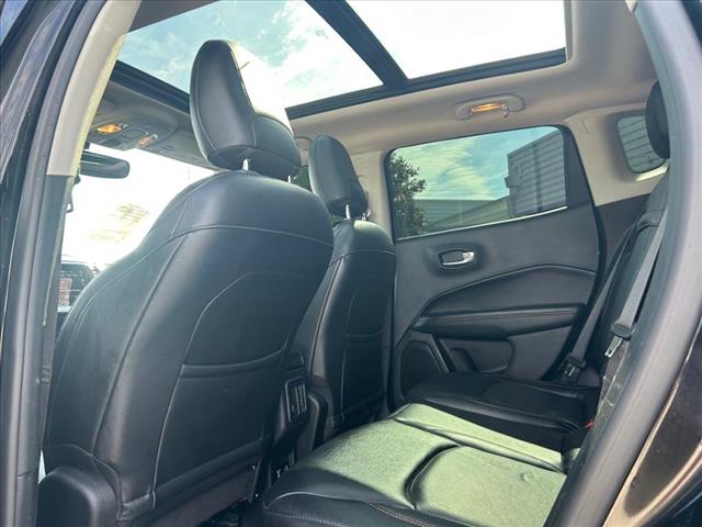 Photo of 2017 Jeep Compass Limited in Iowa City, IA - 10,  2017 Jeep Compass Limited:D13170