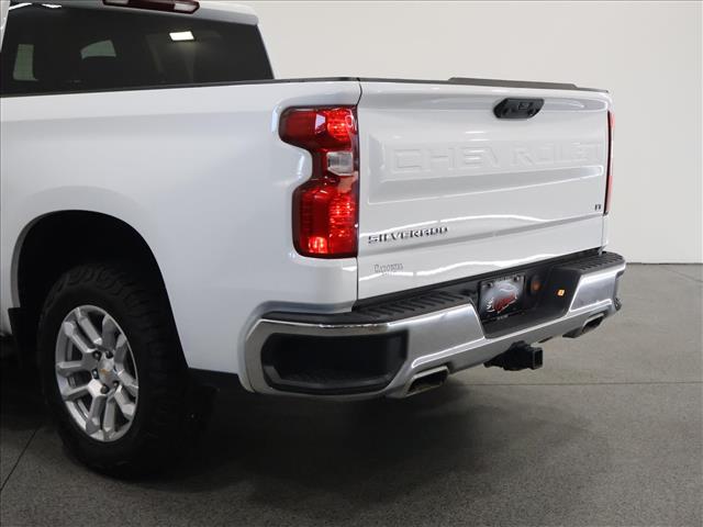 2025 Chevrolet Silverado 1500 LT:D13856