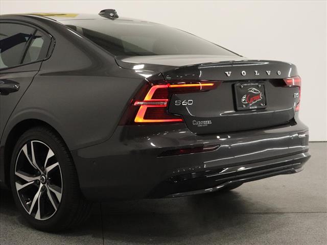 2023 Volvo S60 B5 Plus Dark Theme:D13307