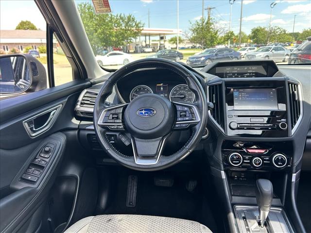 2023 Subaru Forester Premium:D13745