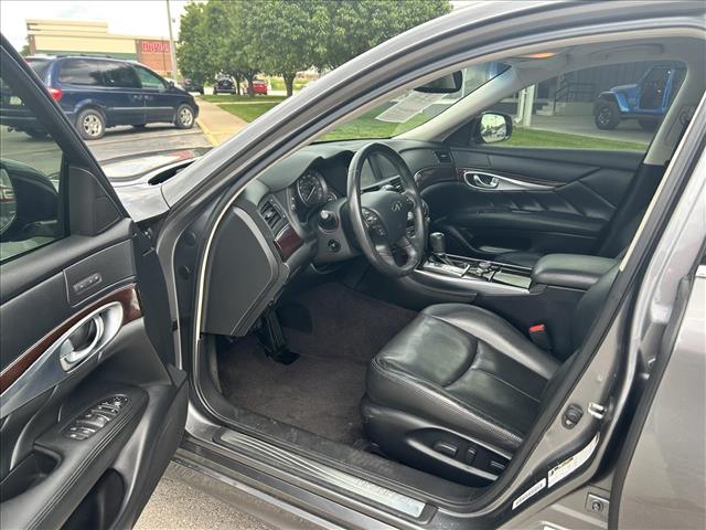 2015 INFINITI Q70 3.7:D13820