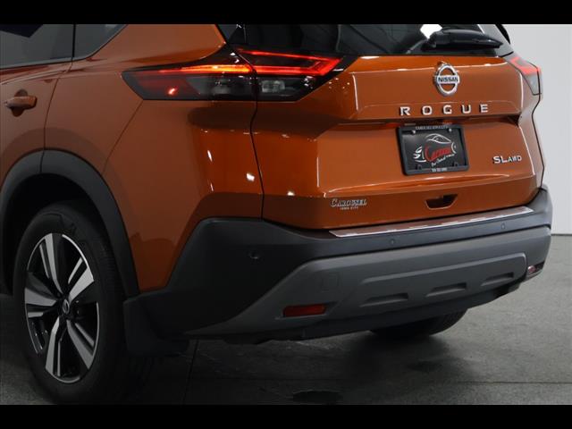 2021 Nissan Rogue SL photo 9