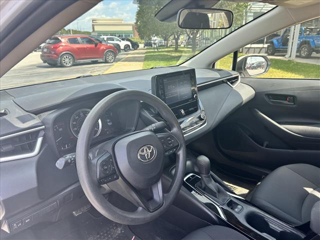 2022 Toyota Corolla LE:D13982