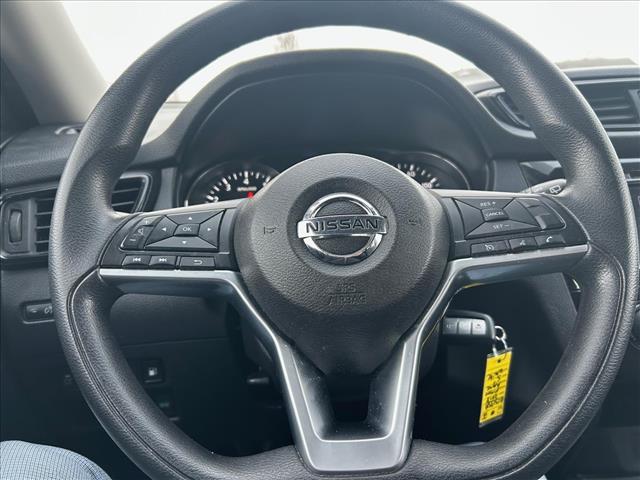 2018 Nissan Rogue S:D13135A
