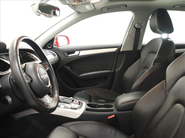 2016 Audi A4 2.0T quattro Premium Plus:D13574