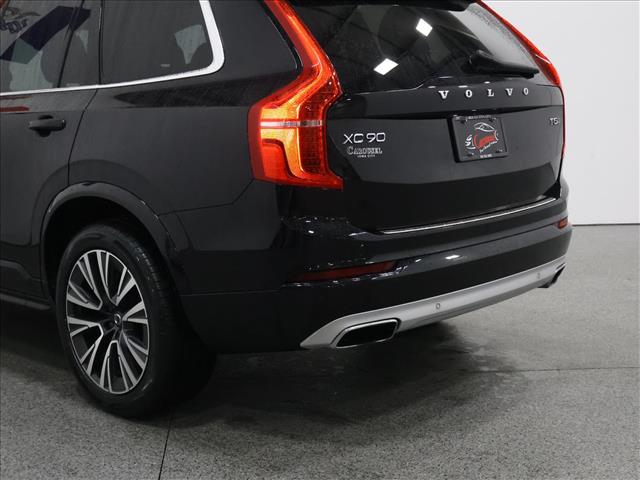2021 Volvo XC90 T5 Momentum:D14010