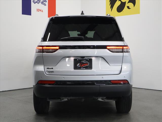 2025 Jeep Grand Cherokee Altitude:D13699