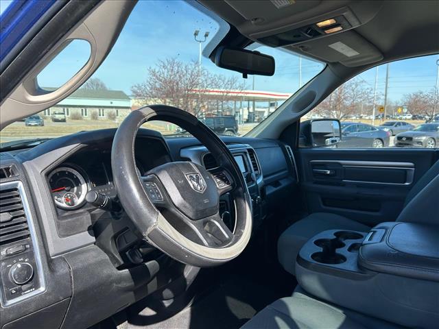 2016 RAM 1500 SLT:D13464A