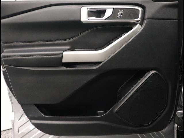 Photo of 2022 Ford Explorer XLT in Iowa City, IA - 11,  2022 Ford Explorer XLT:D12889